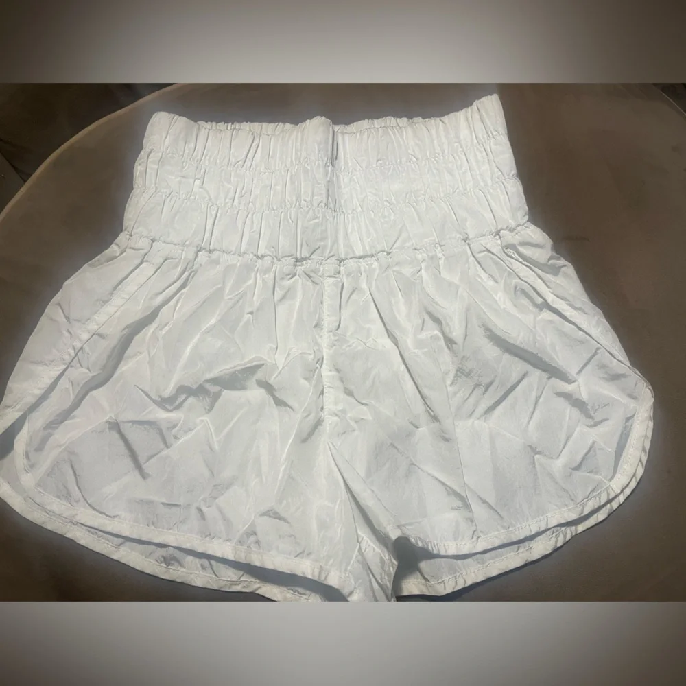 Free People The Way Home high waisted Smocked Waist Shorts in optic white size S
